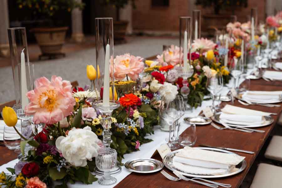 italian destination wedding in tuscany siena