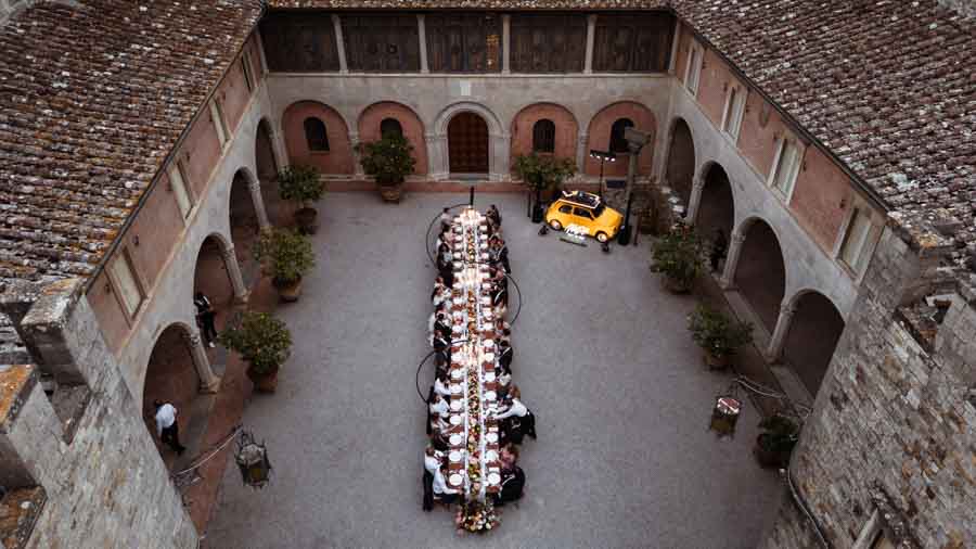italian destination wedding in tuscany siena