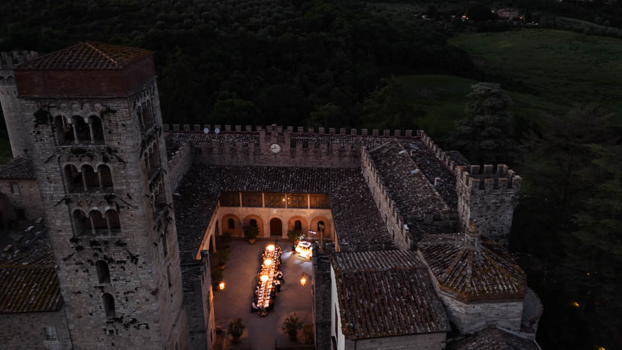 italian destination wedding in tuscany siena