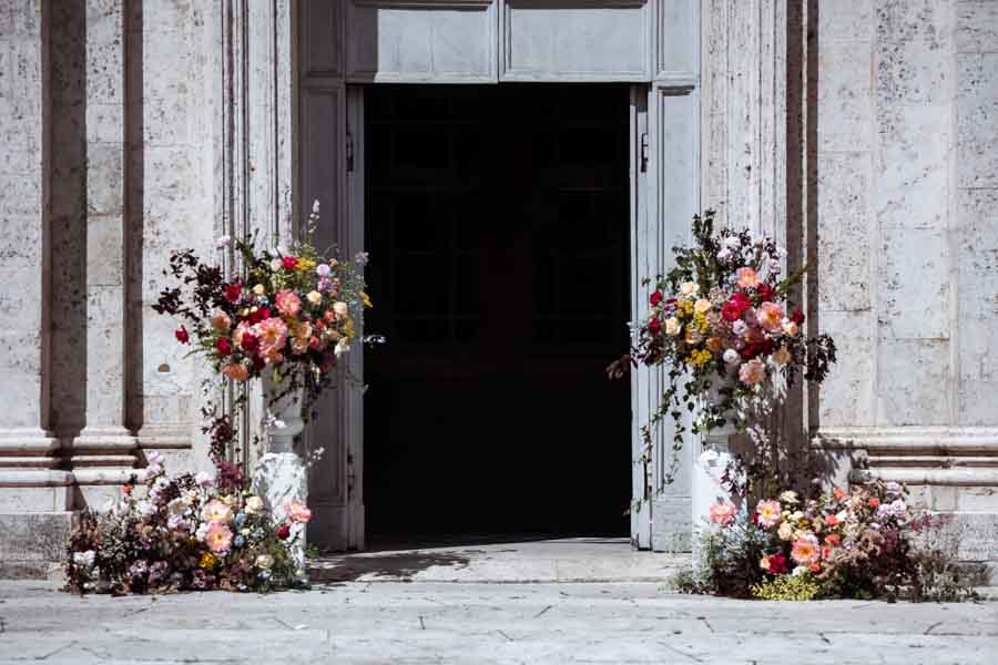 italian destination wedding in tuscany siena