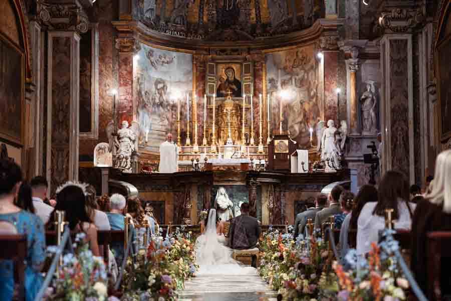 wedding in the castel in rome